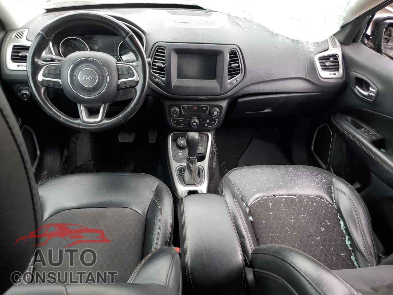 JEEP COMPASS 2019 - 3C4NJDBB8KT600778