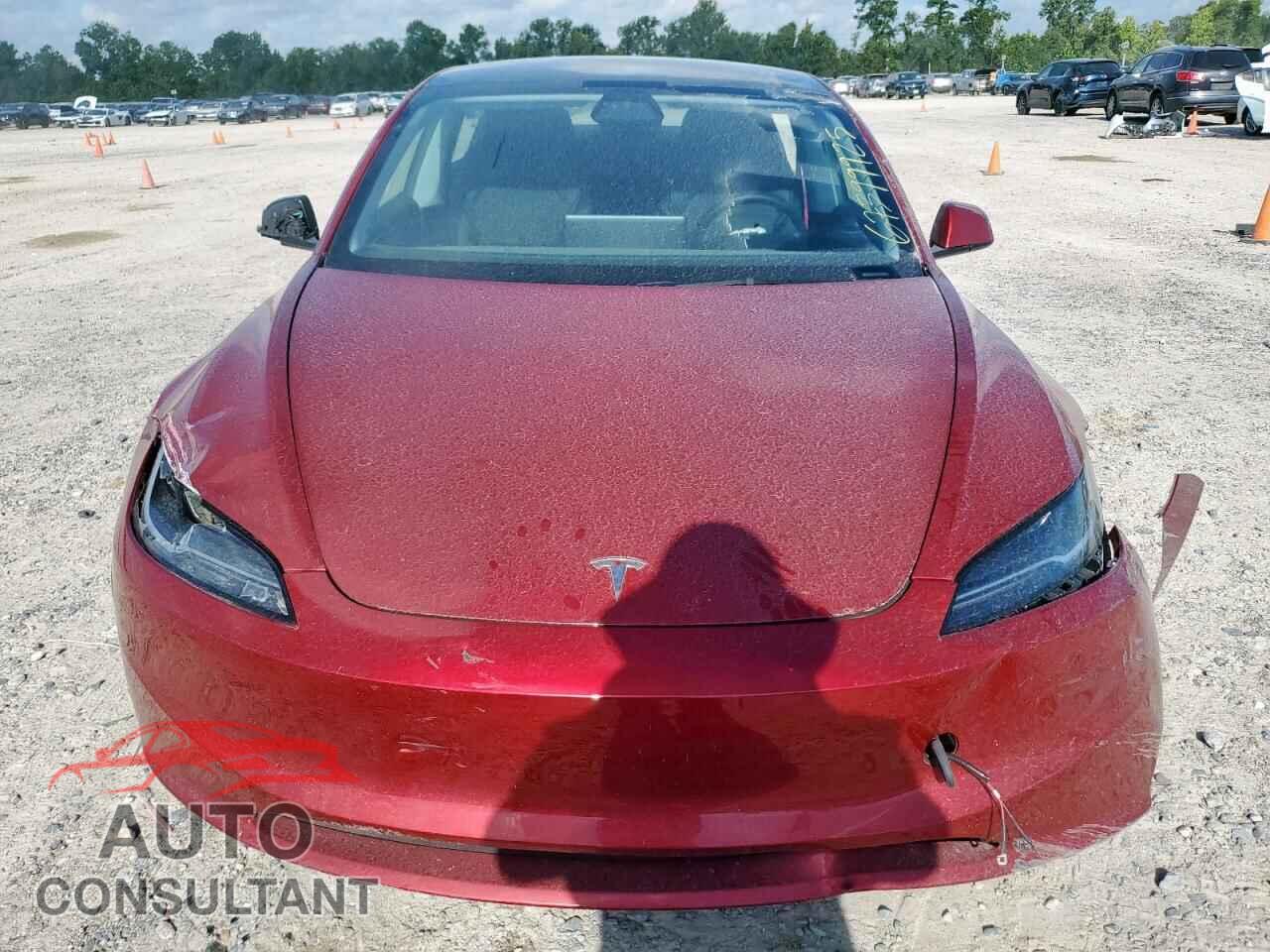 TESLA MODEL 3 2024 - 5YJ3E1EB1RF734112