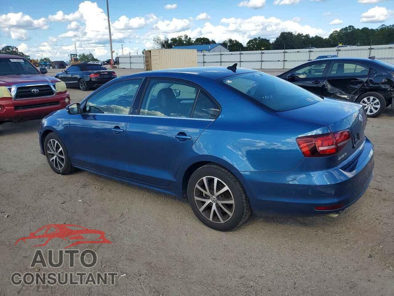 VOLKSWAGEN JETTA 2017 - 3VWDB7AJXHM369708