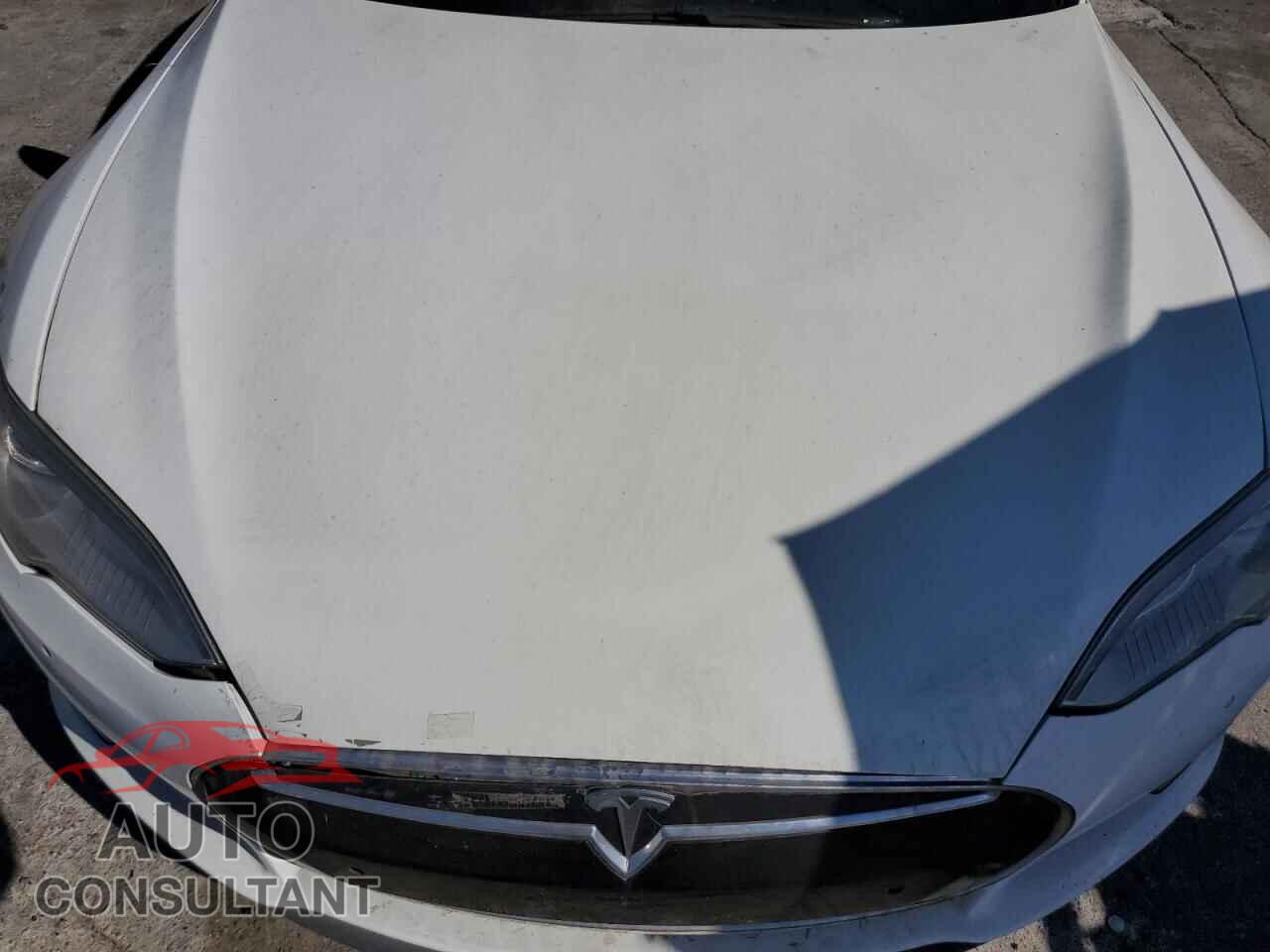 TESLA MODEL S 2015 - 5YJSA4H27FF091961