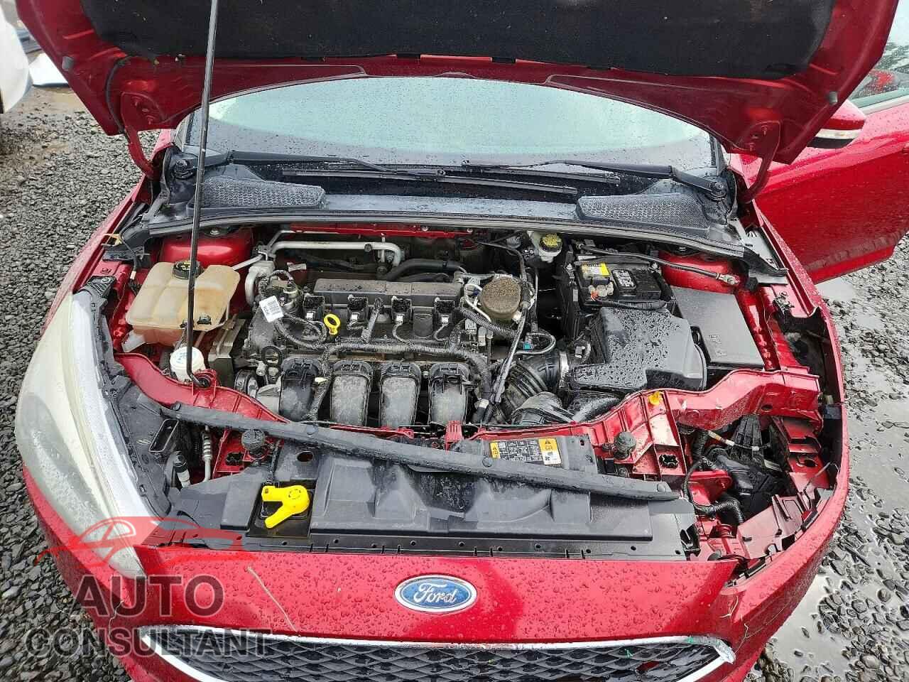 FORD FOCUS 2015 - 1FADP3F2XFL369713