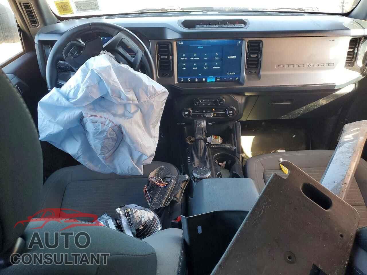 FORD BRONCO 2023 - 1FMEE5DP7PLB10155