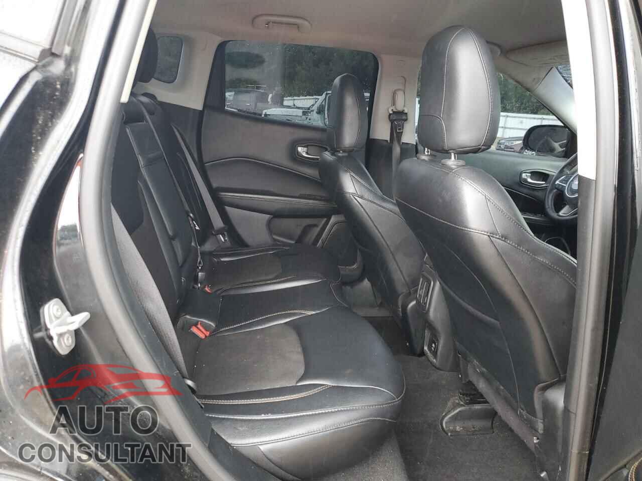 JEEP COMPASS 2017 - 3C4NJCBB8HT672664