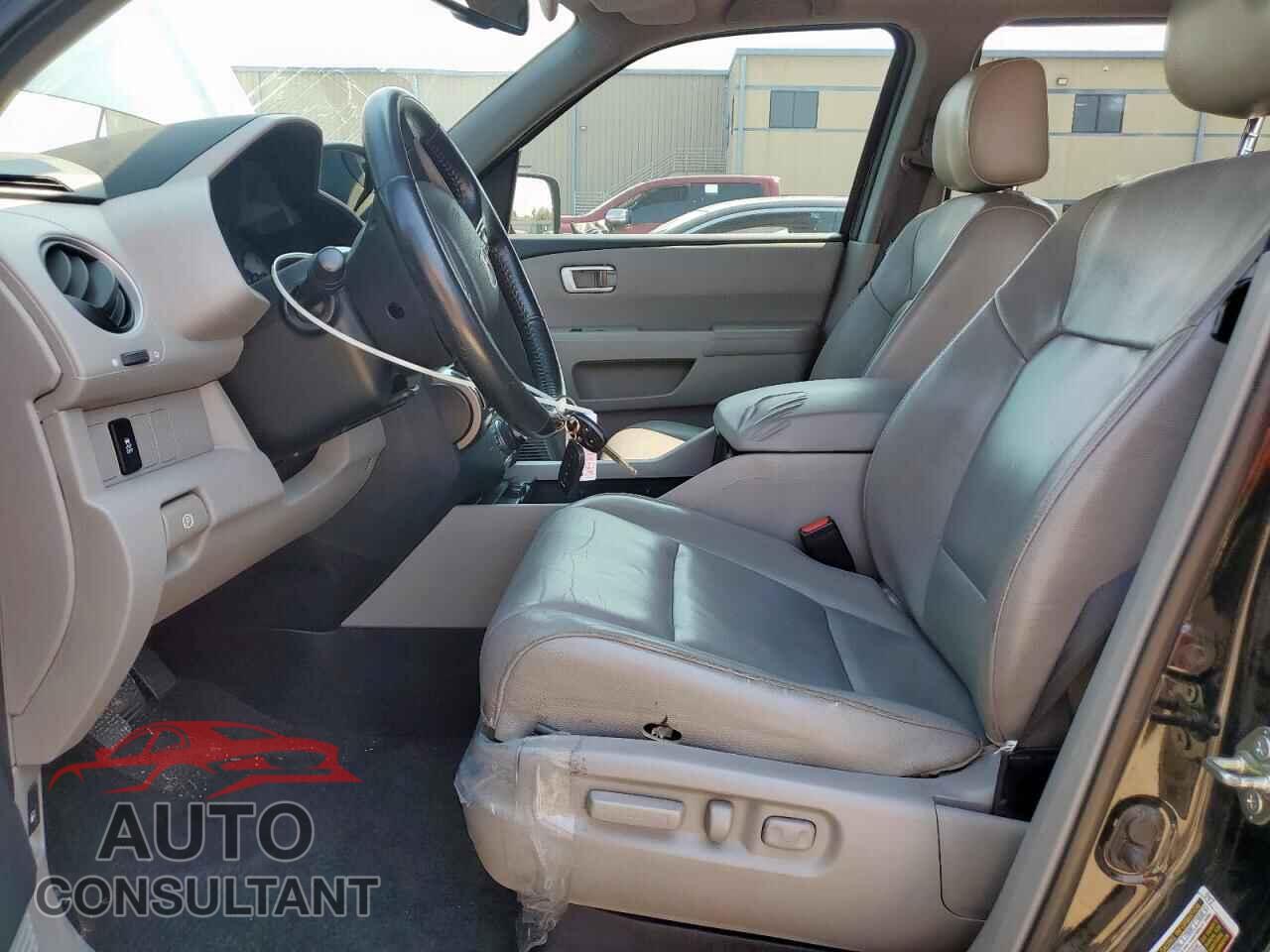 HONDA PILOT 2013 - 5FNYF3H7XDB042302