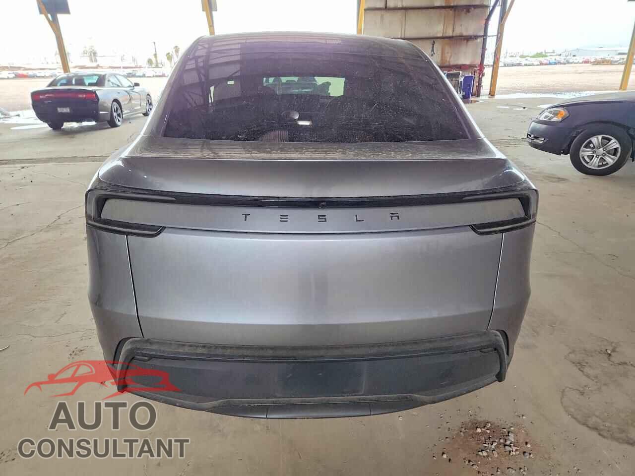 TESLA MODEL Y 2026 - 7SAYGDED4TF612082