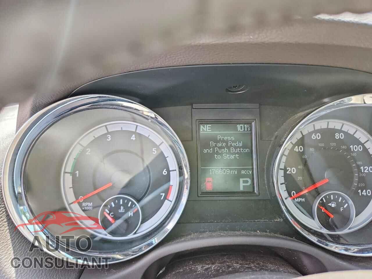 DODGE DURANGO 2013 - 1C4RDJDG2DC688077