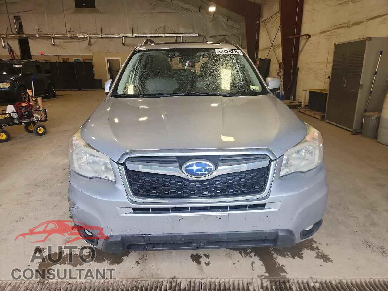 SUBARU FORESTER 2015 - JF2SJAWC2FH484519