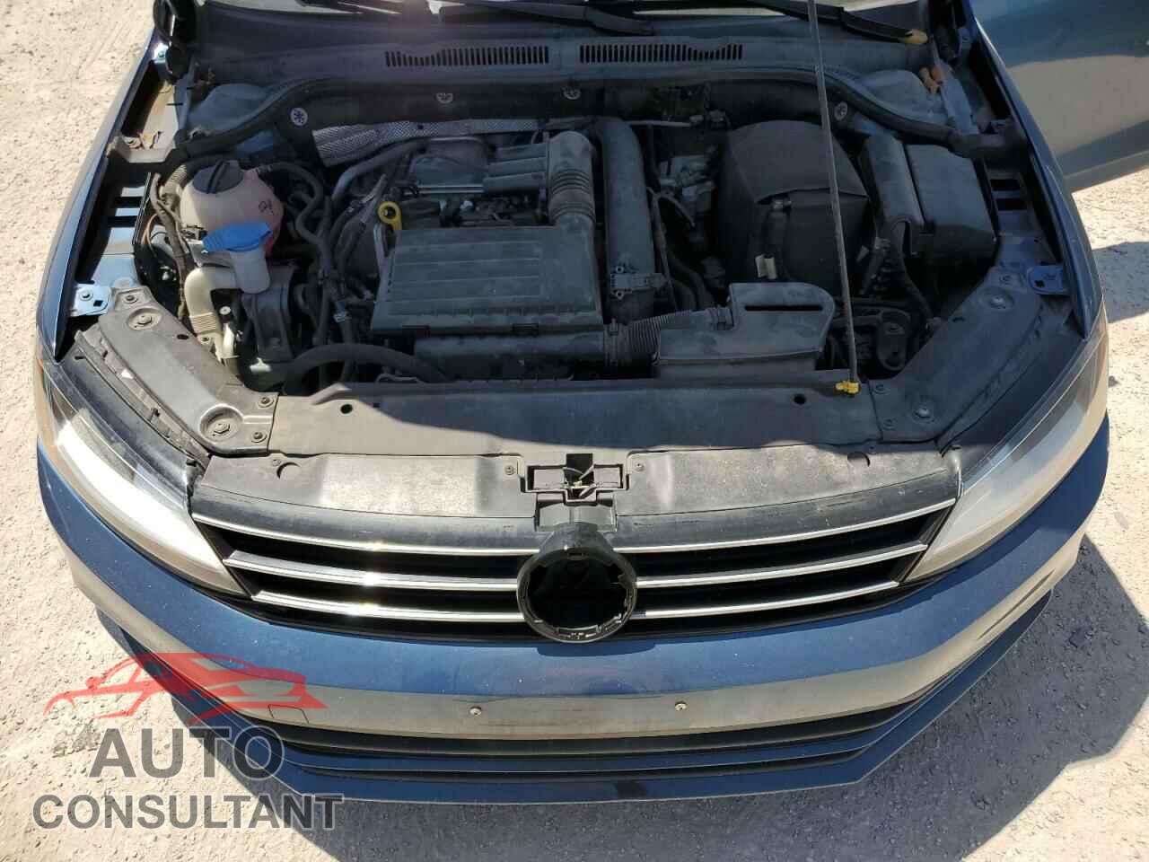 VOLKSWAGEN JETTA 2017 - 3VWDB7AJ4HM334310