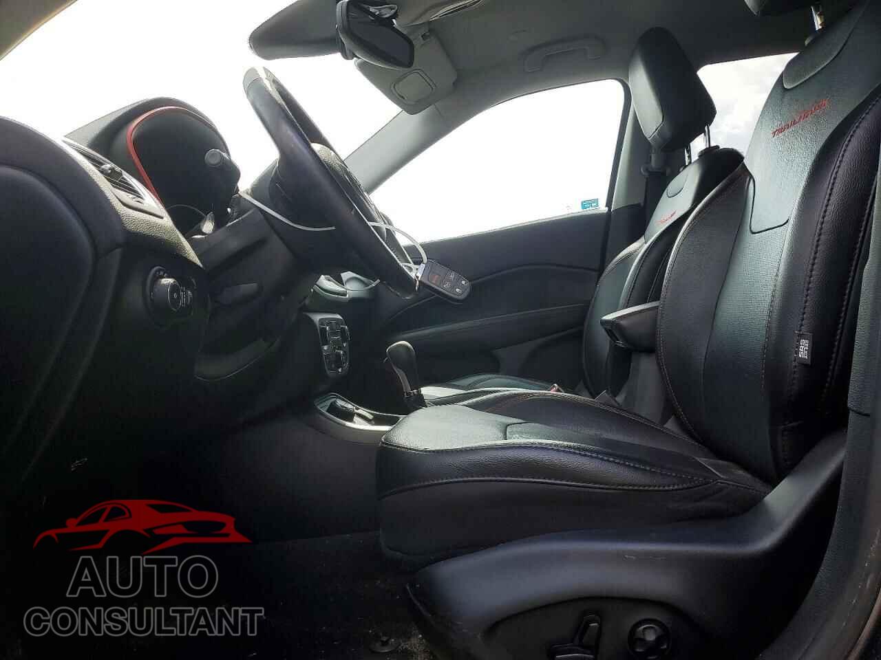 JEEP COMPASS 2020 - 3C4NJDDB6LT156539