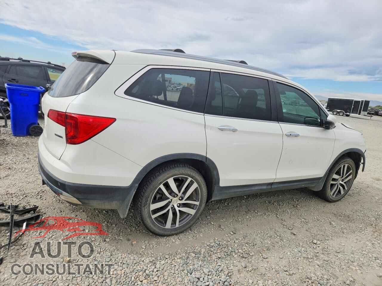HONDA PILOT 2018 - 5FNYF5H99JB017691