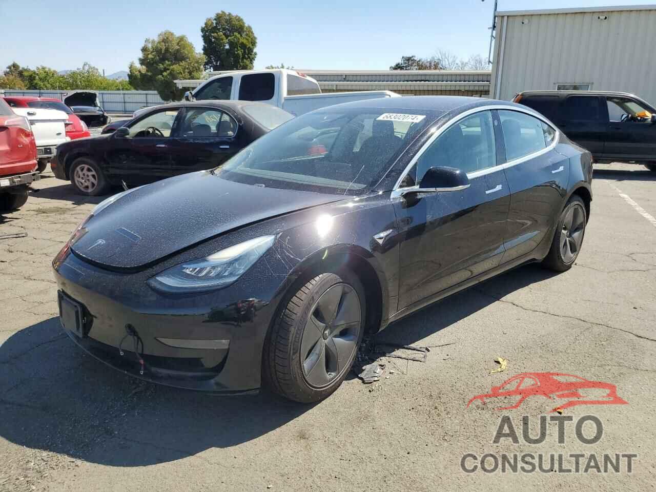 TESLA MODEL 3 2018 - 5YJ3E1EA0JF056710