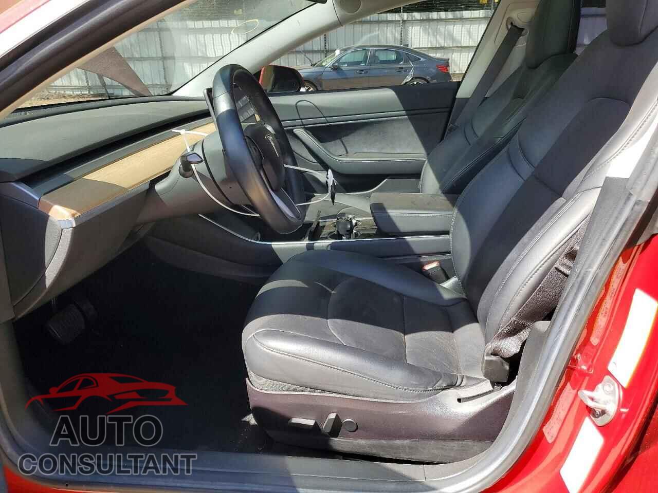 TESLA MODEL 3 2018 - 5YJ3E1EA3JF015438