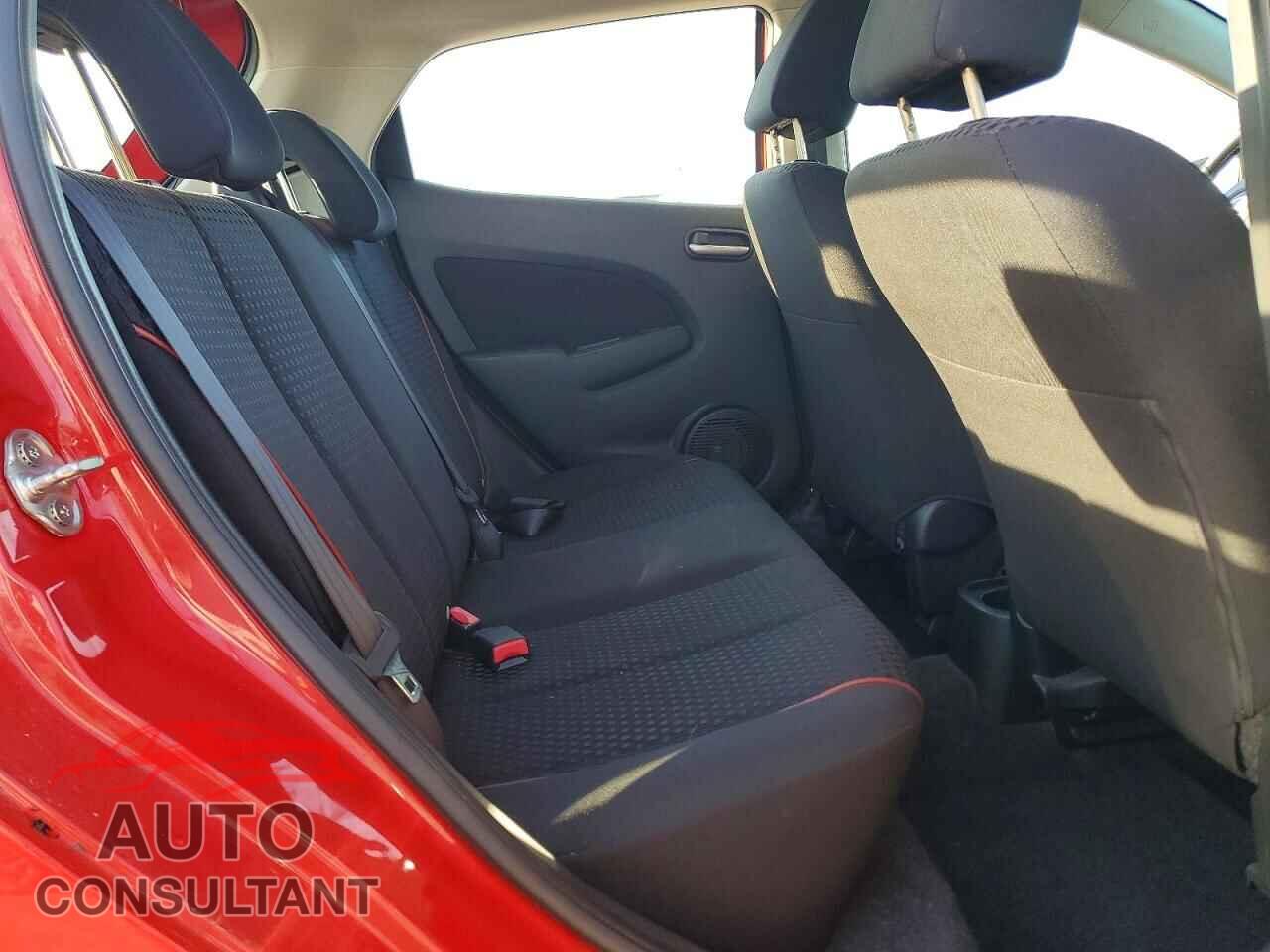 MAZDA 2 2012 - JM1DE1LZ1C0136385
