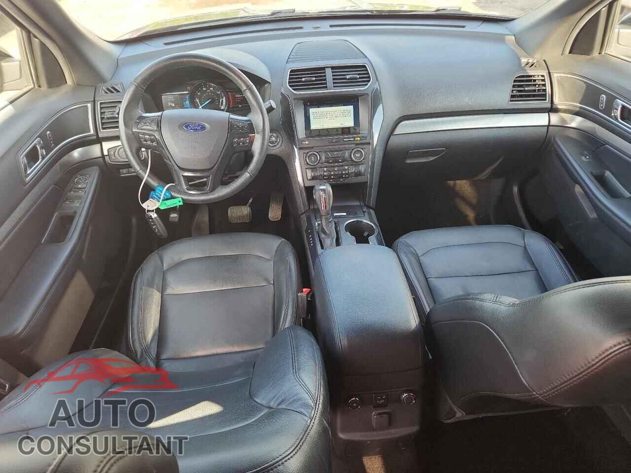 FORD EXPLORER 2018 - 1FM5K8D82JGB05383