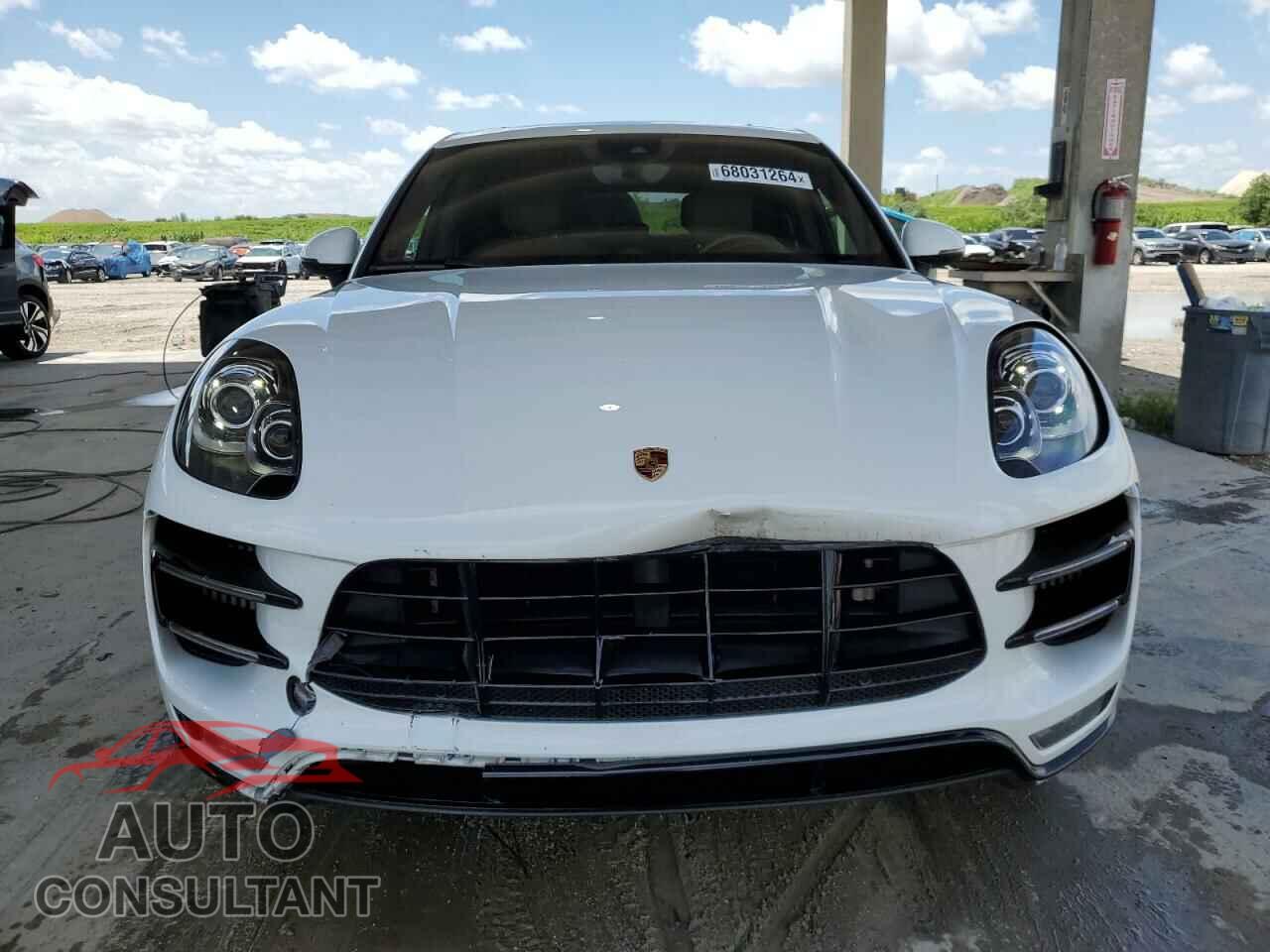 PORSCHE MACAN 2018 - WP1AF2A59JLB70459