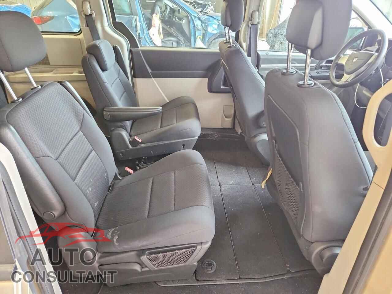 DODGE CARAVAN 2010 - 2D4RN4DE4AR477823