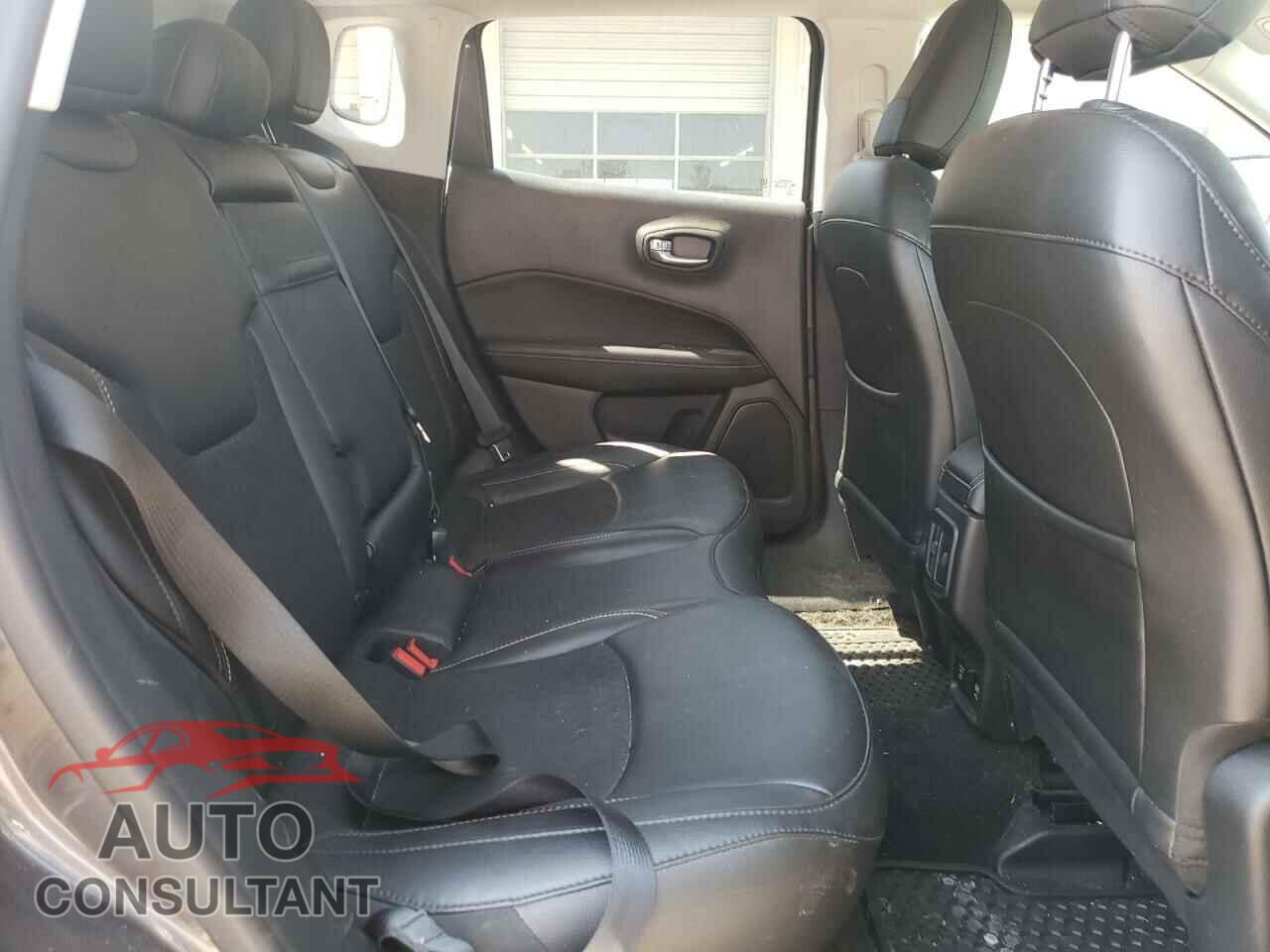 JEEP COMPASS 2019 - 3C4NJDBB3KT629444