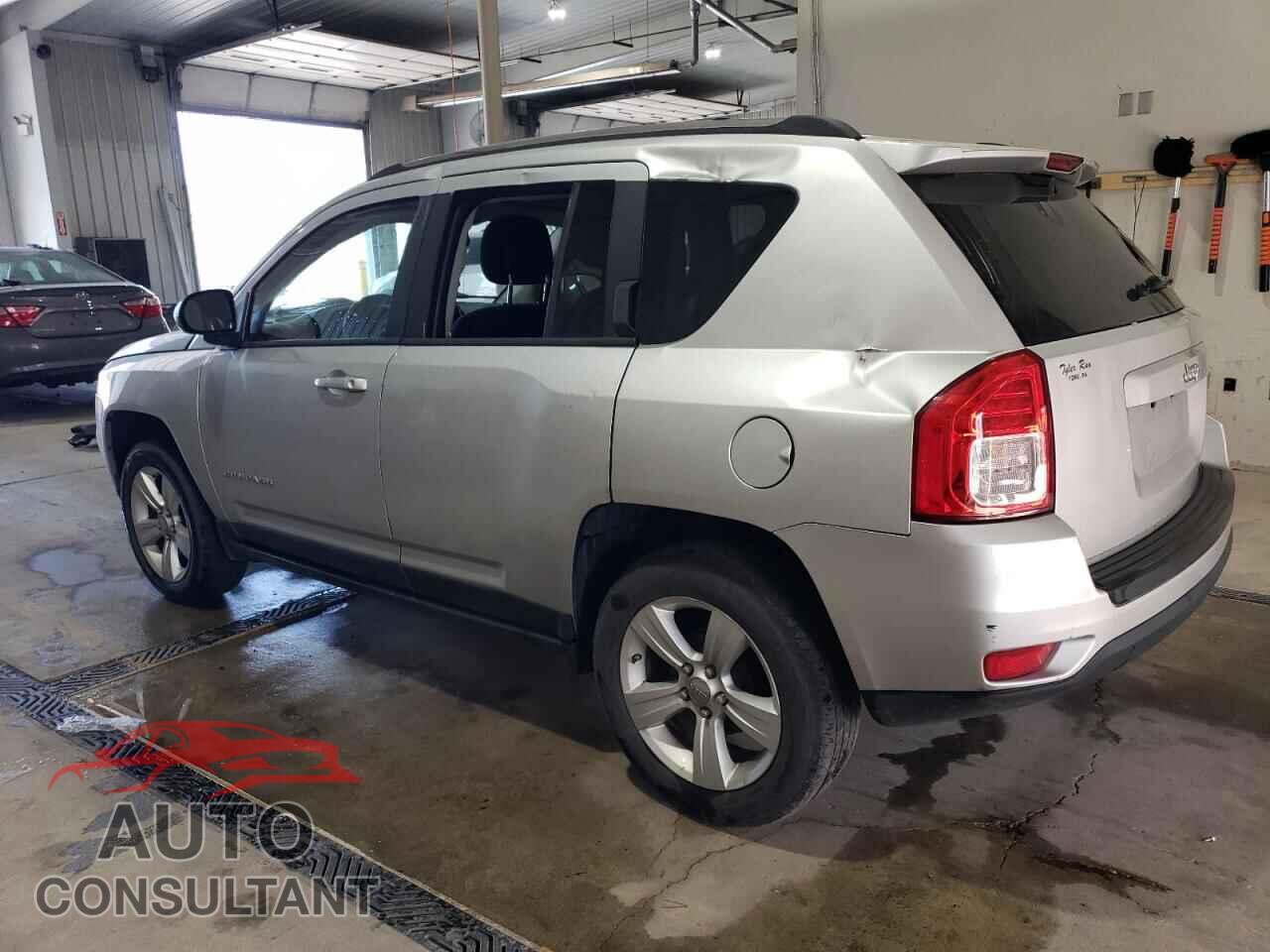 JEEP COMPASS 2011 - 1J4NT1FA8BD285393