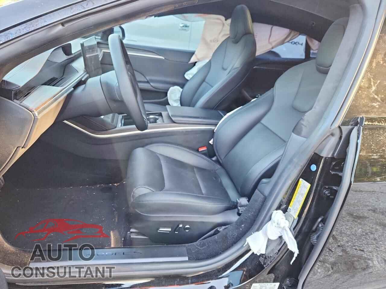 TESLA MODEL S 2024 - 5YJSA1E59RF536640