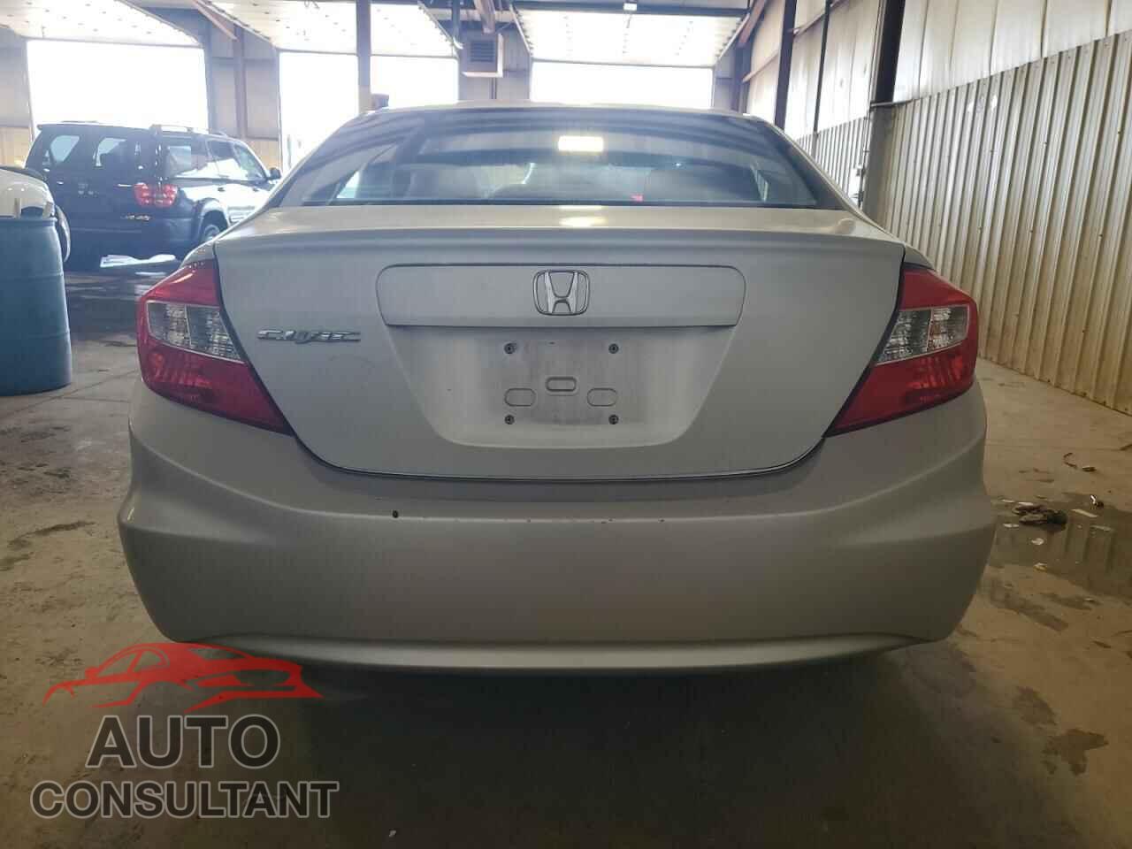 HONDA CIVIC 2012 - 2HGFB2F5XCH557762