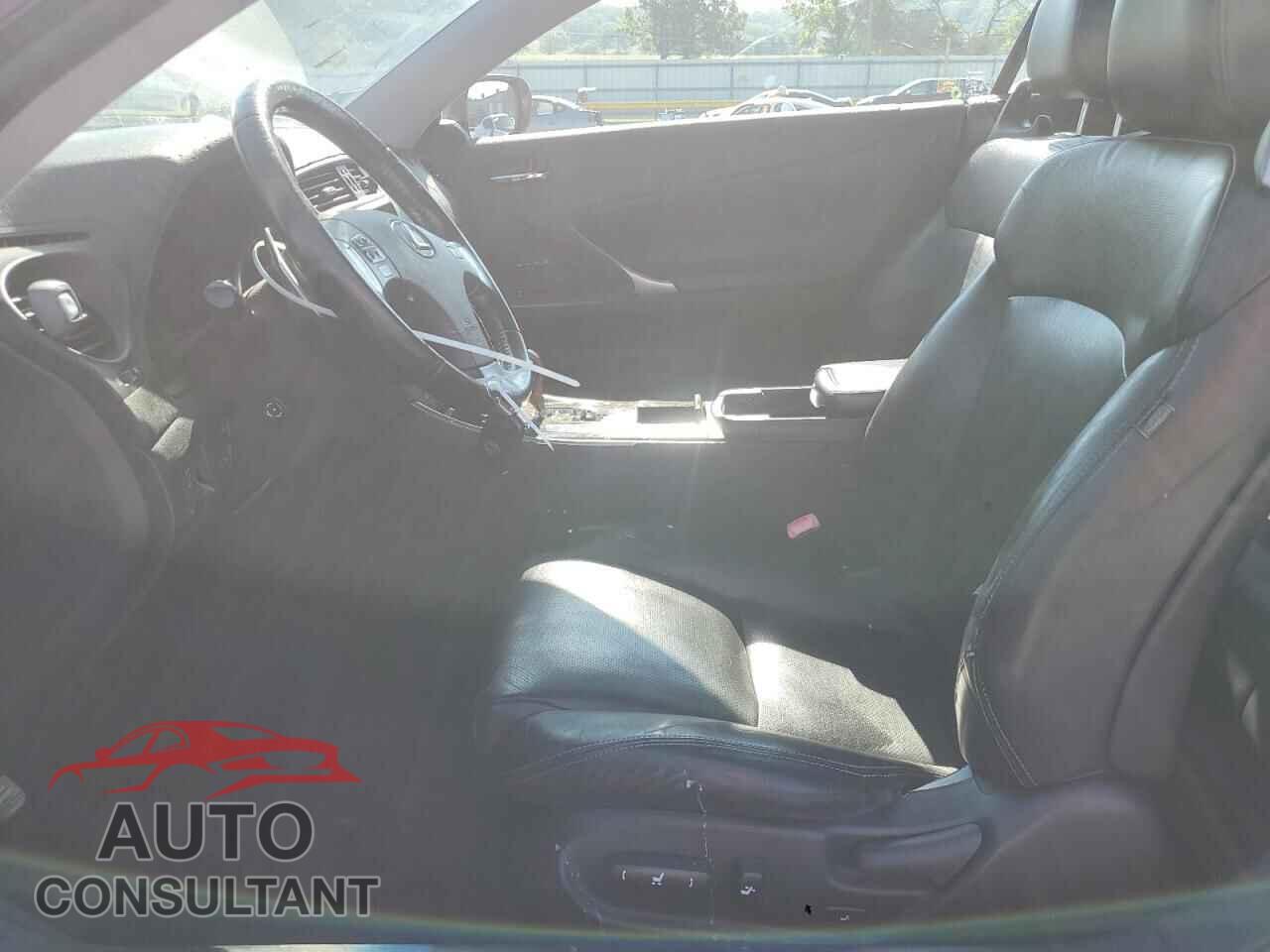 LEXUS IS 2010 - JTHFF2C20A2503386