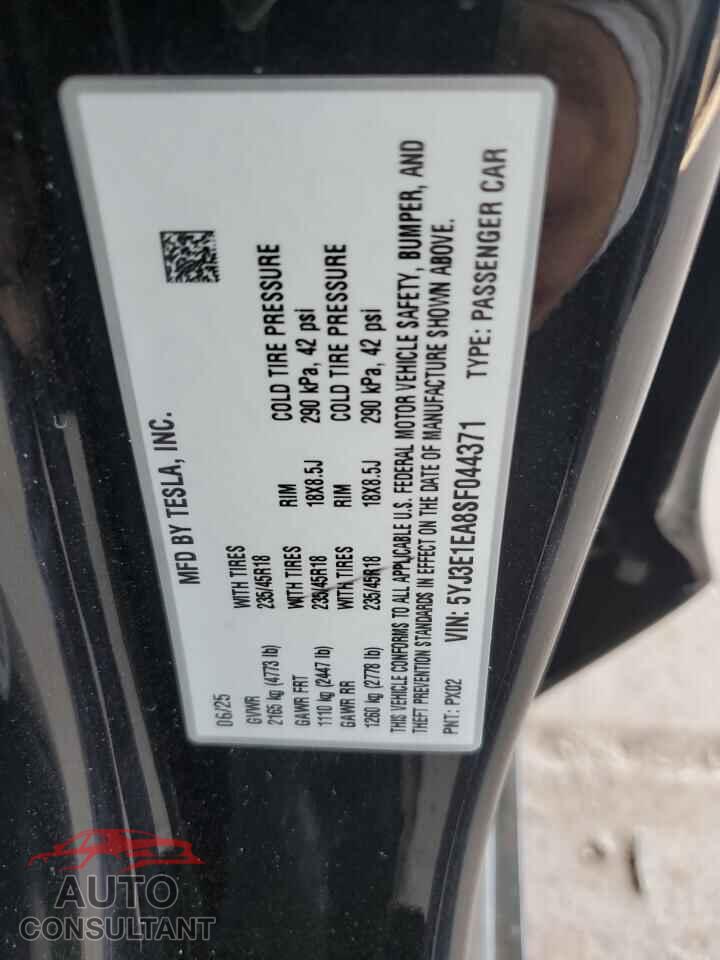 TESLA MODEL 3 2025 - 5YJ3E1EA8SF044371