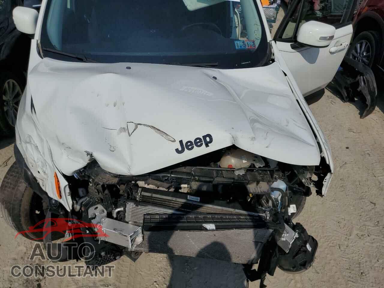 JEEP RENEGADE 2017 - ZACCJBBB0HPG63806