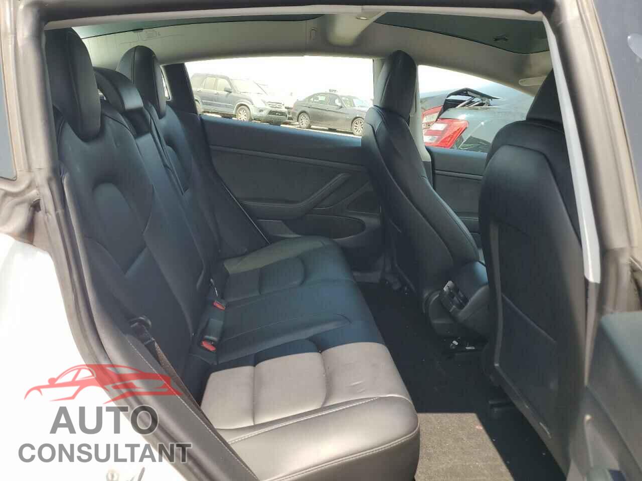 TESLA MODEL 3 2021 - 5YJ3E1EA3MF930469