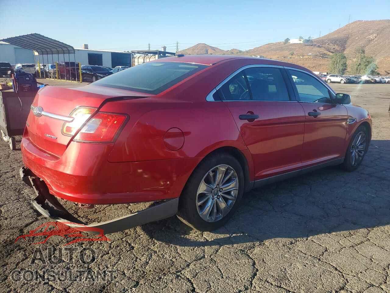 FORD TAURUS 2011 - 1FAHP2FW2BG104639