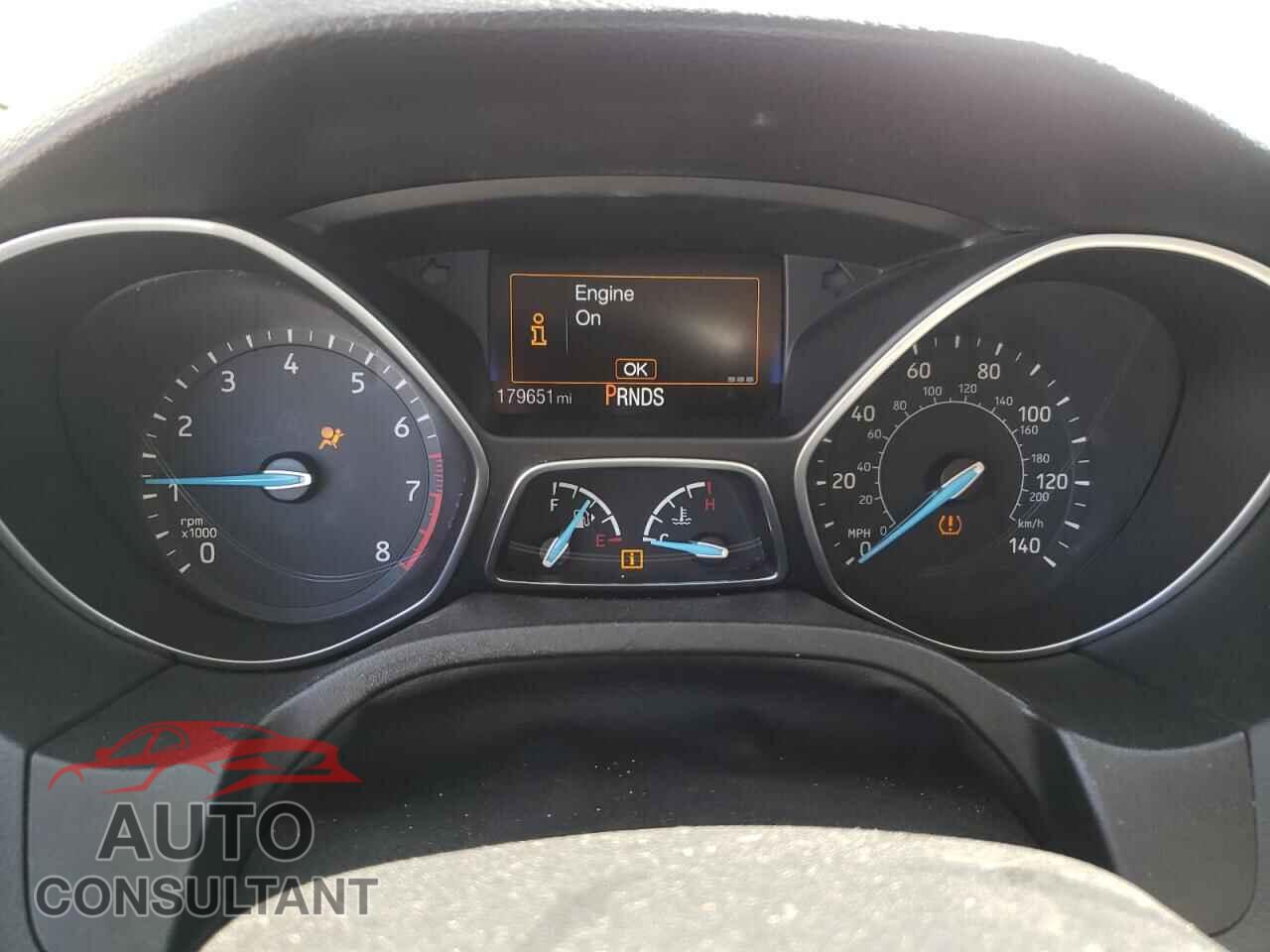 FORD FOCUS 2016 - 1FADP3N29GL330551