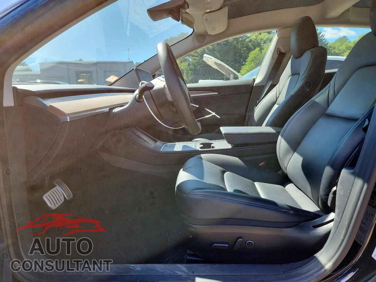TESLA MODEL 3 2023 - 5YJ3E1EC3PF680382