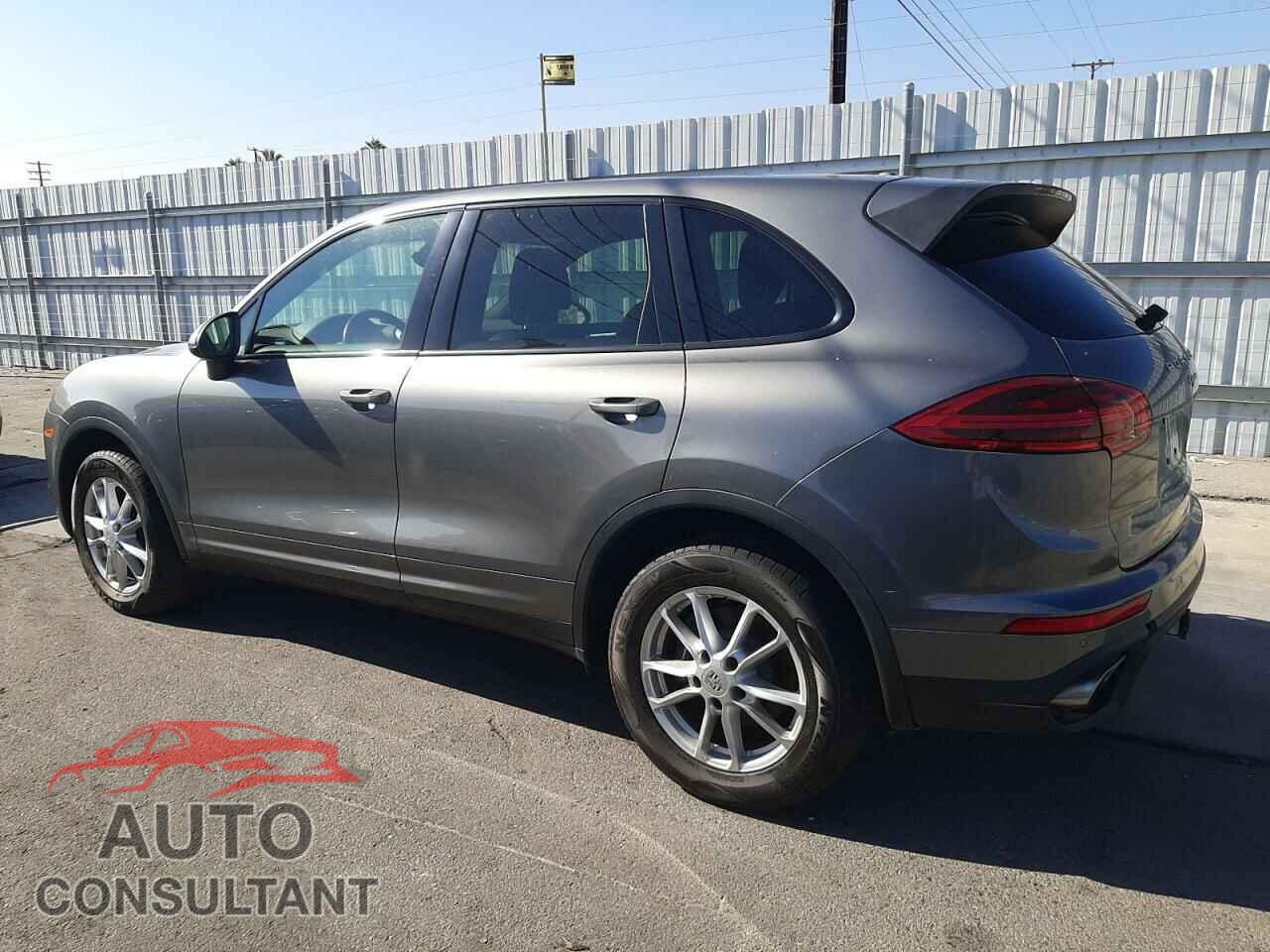 PORSCHE CAYENNE 2016 - WP1AA2A27GLA10299