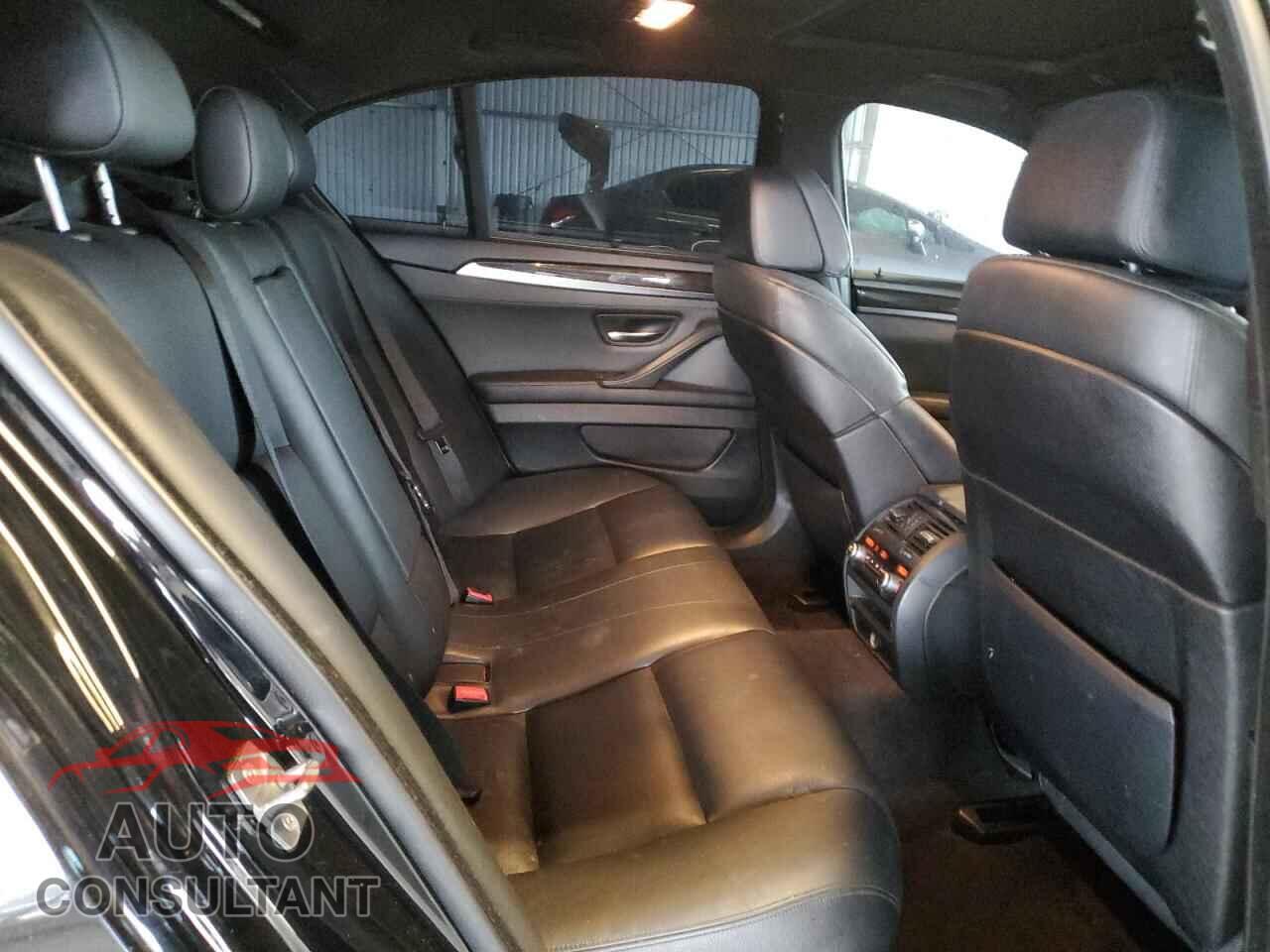 BMW 5 SERIES 2012 - WBAFR9C59CDX79226