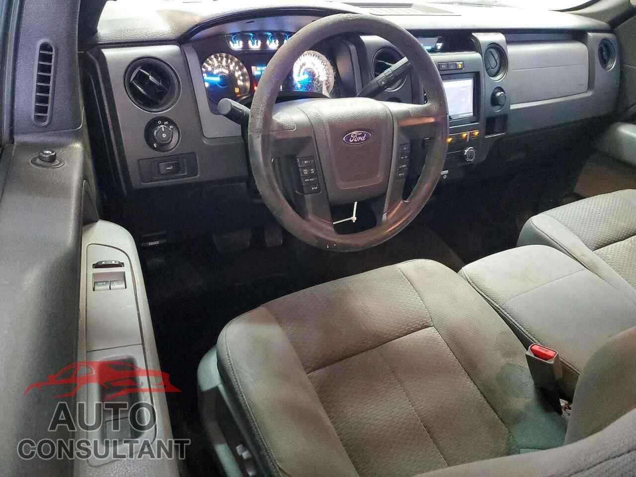 FORD F150 2014 - 1FTMF1CM8EKF72949