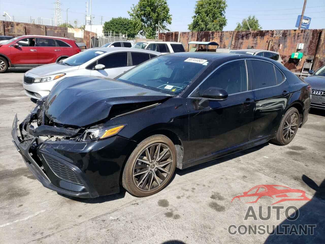 TOYOTA CAMRY 2021 - 4T1G11AK9MU568419