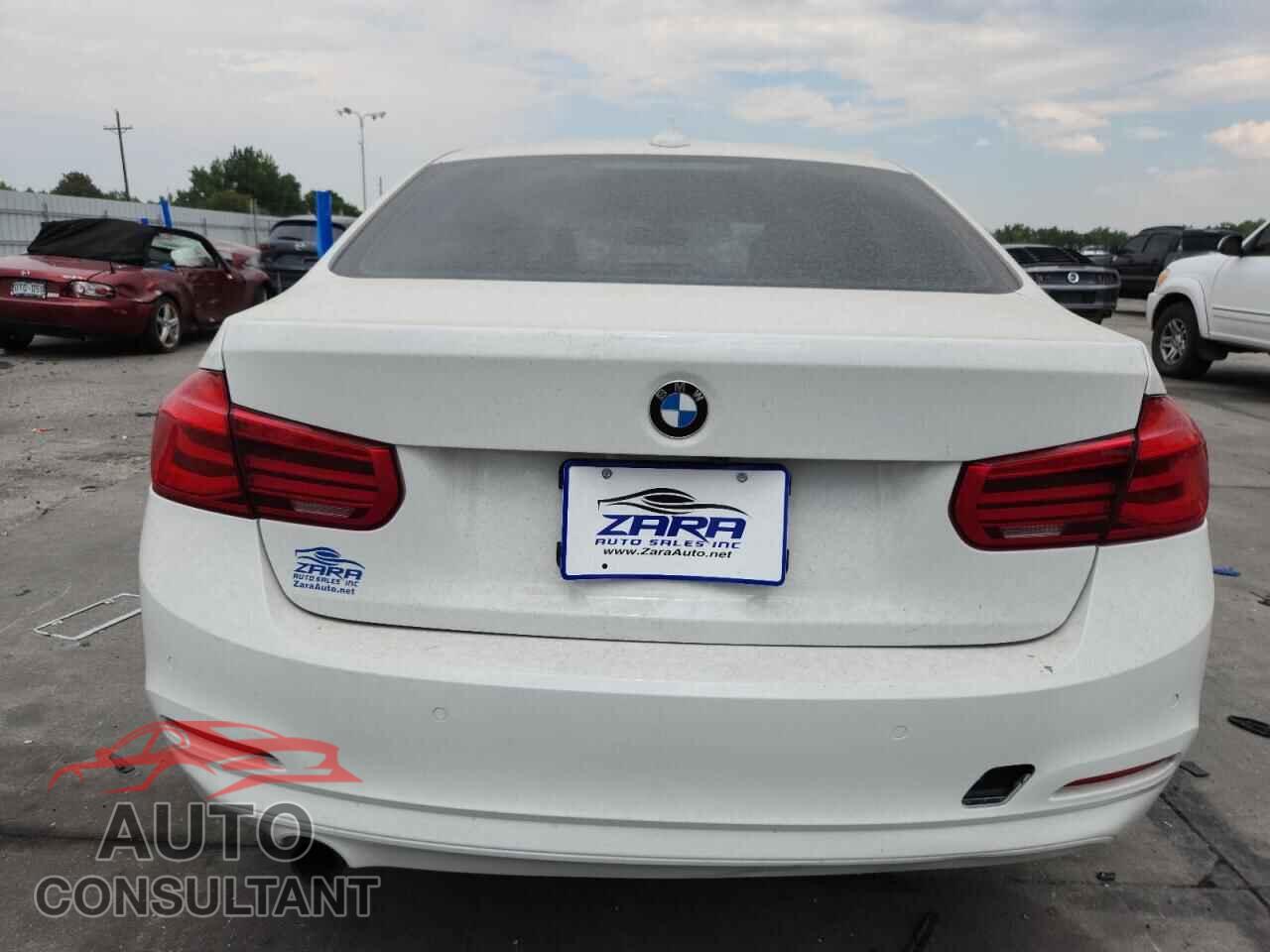 BMW 3 SERIES 2016 - WBA8E5G54GNU21619
