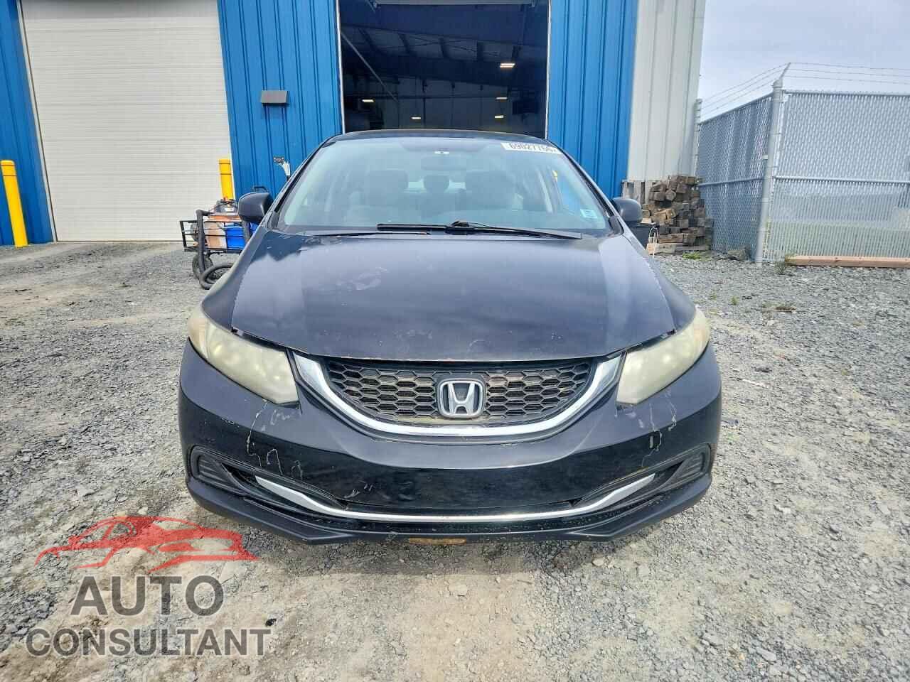 HONDA CIVIC 2013 - 2HGFB2E45DH007315