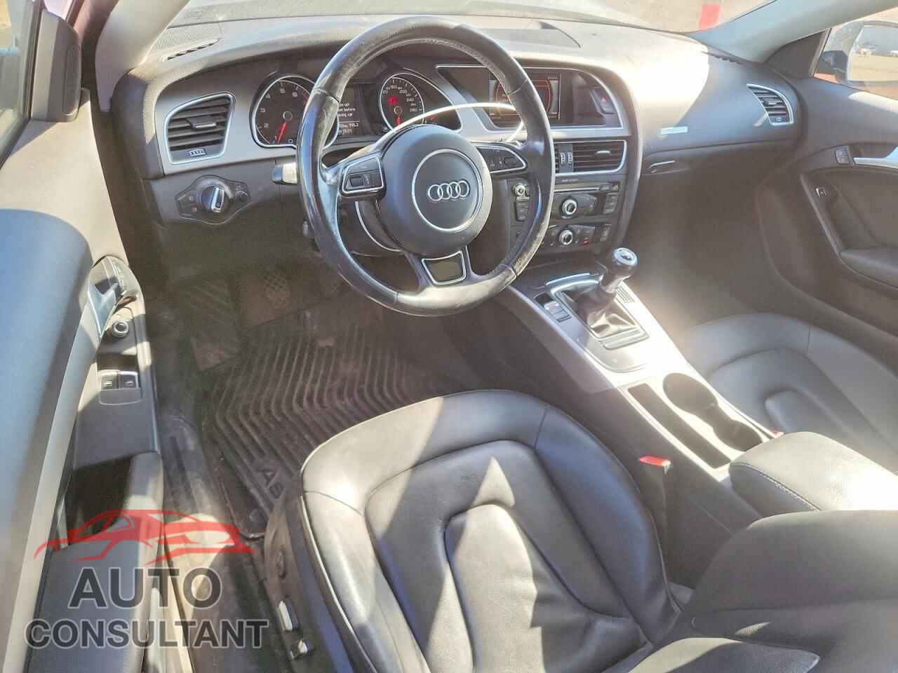AUDI A5 2014 - WAUGFBFR3EA065194