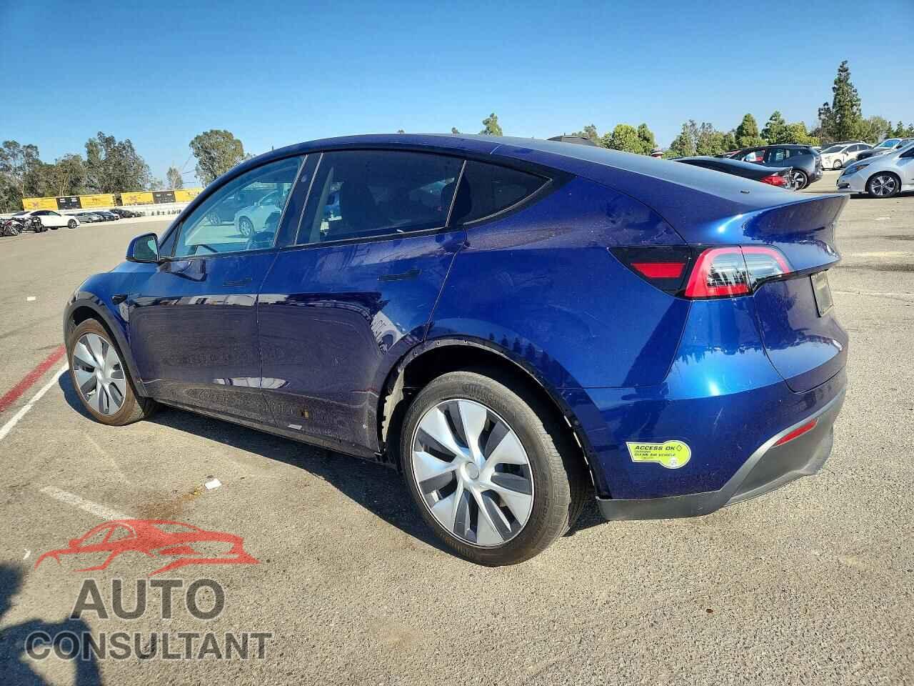 TESLA MODEL Y 2023 - 7SAYGAEE7PF858699