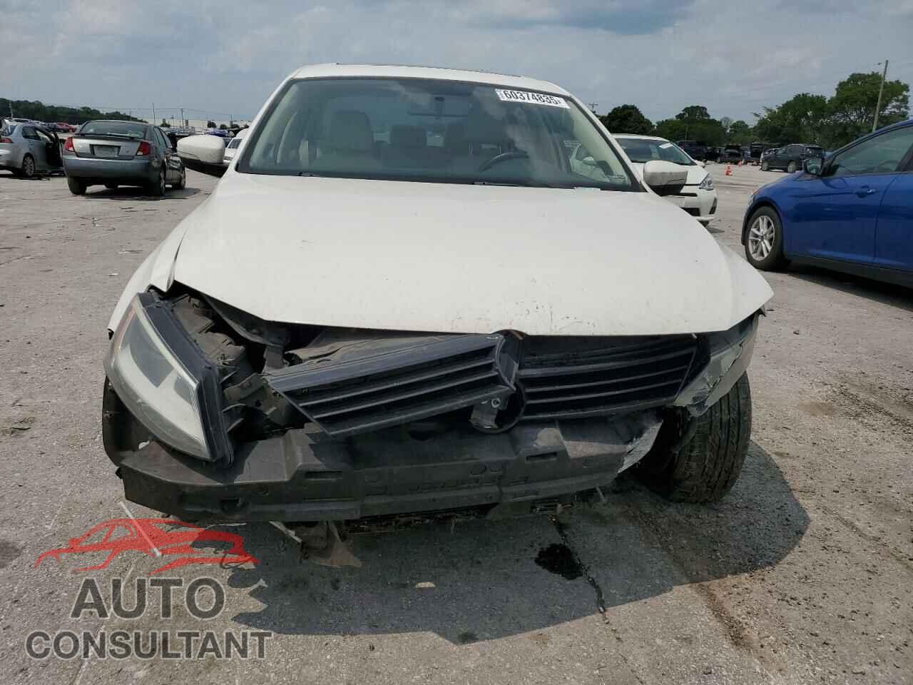 VOLKSWAGEN JETTA 2012 - 3VWLL7AJ0CM388575