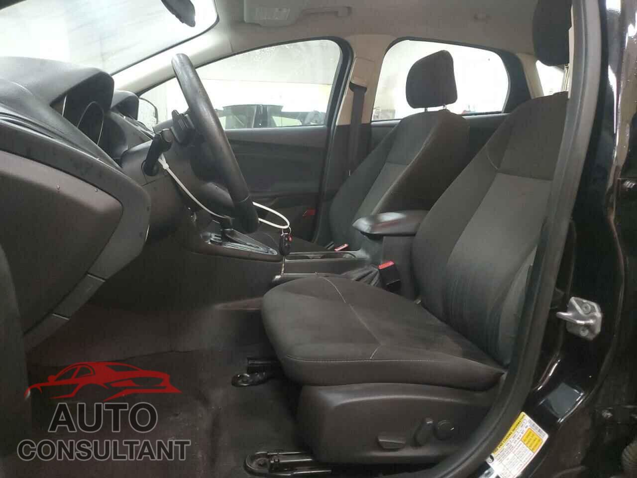 FORD FOCUS 2016 - 1FADP3F21GL208510