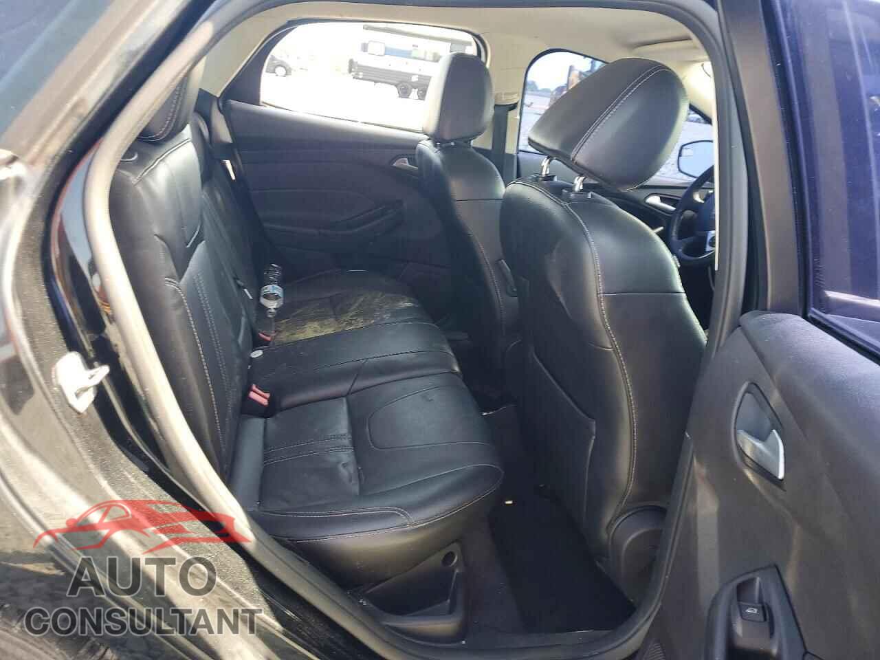 FORD FOCUS 2014 - 1FADP3K22EL313883