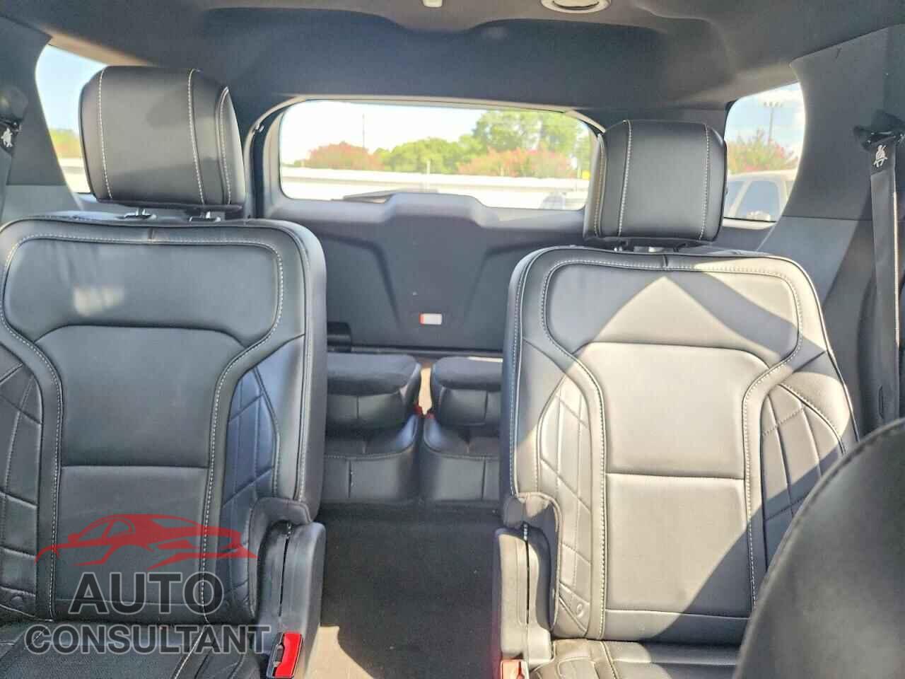 FORD EXPLORER 2018 - 1FM5K8HT5JGB54673