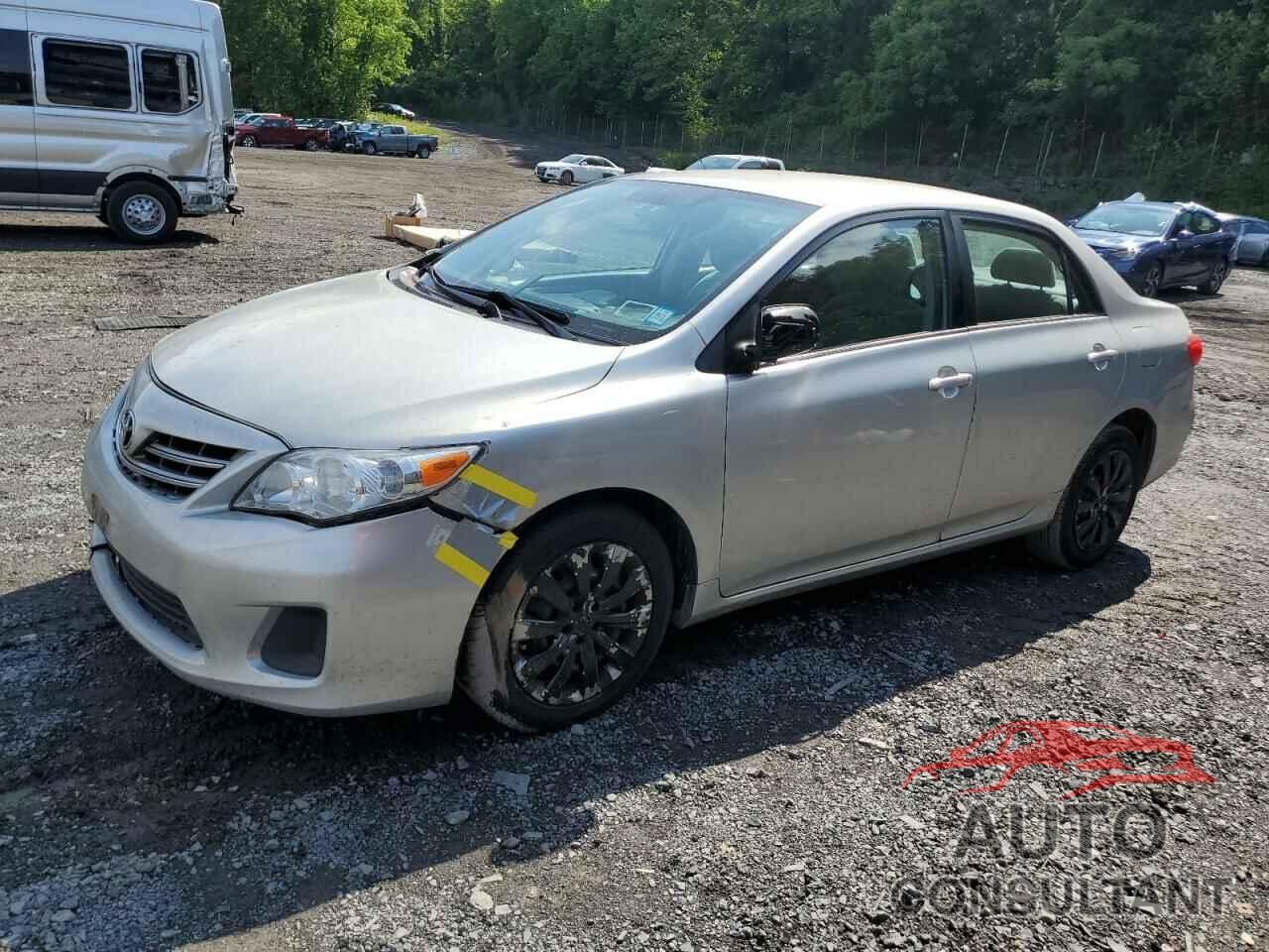 TOYOTA COROLLA 2013 - 2T1BU4EE1DC052774