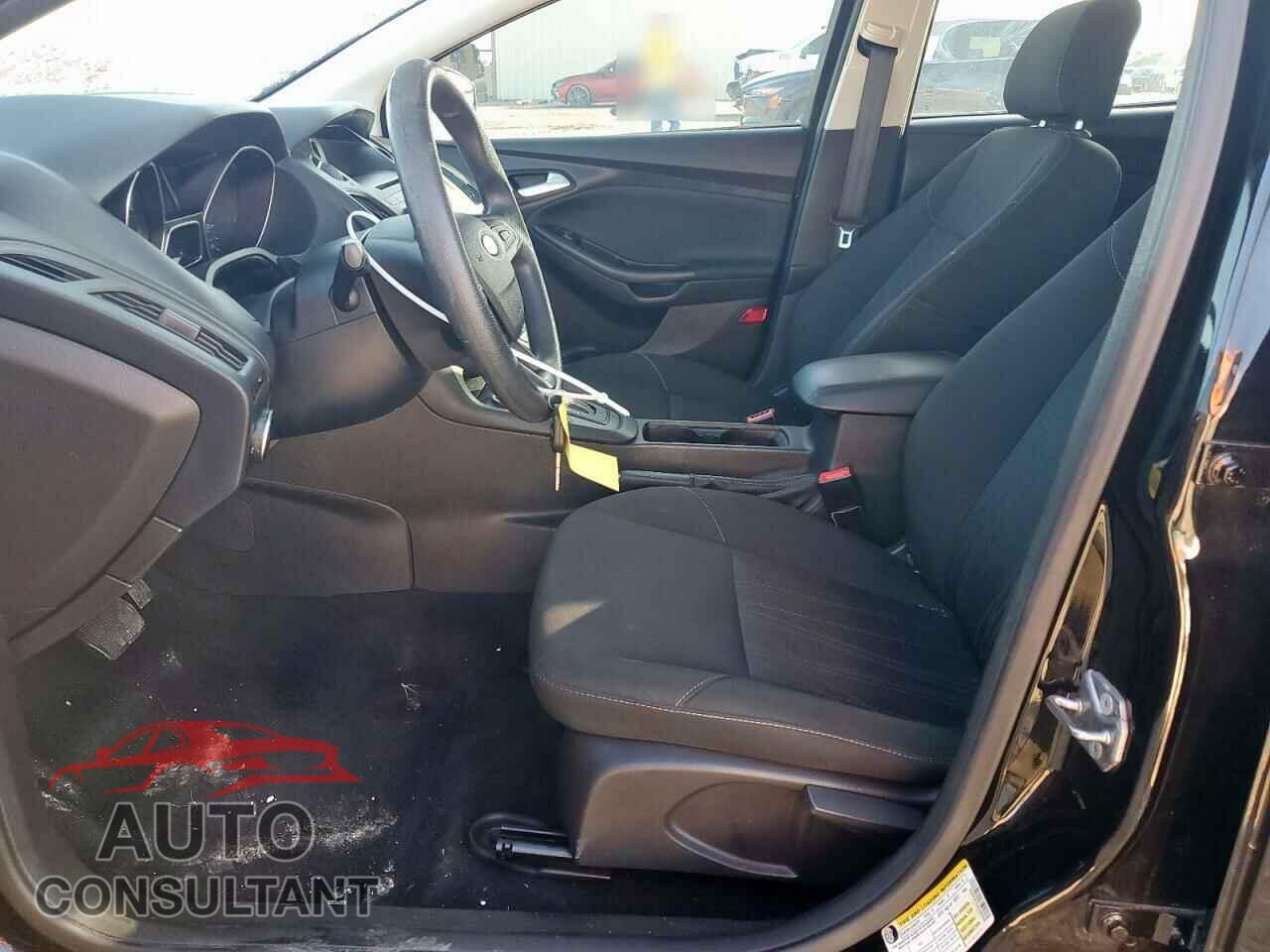 FORD FOCUS 2016 - 1FADP3F21GL299780