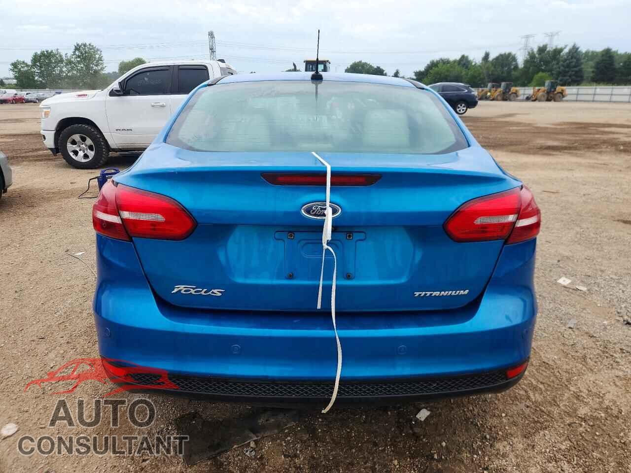 FORD FOCUS 2017 - 1FADP3J23HL205312