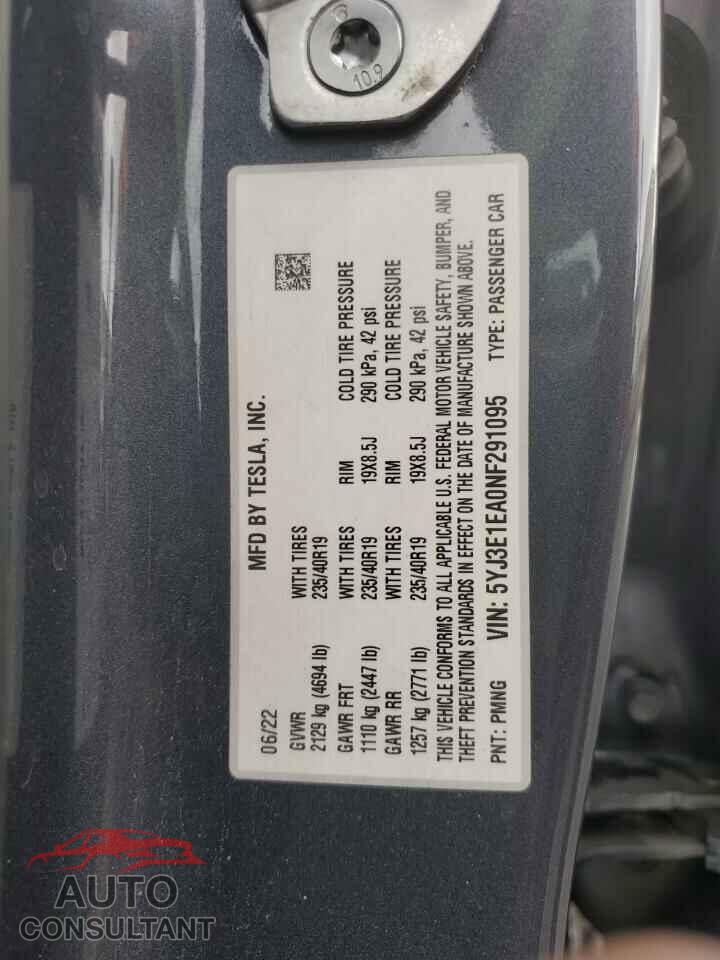 TESLA MODEL 3 2022 - 5YJ3E1EA0NF291095
