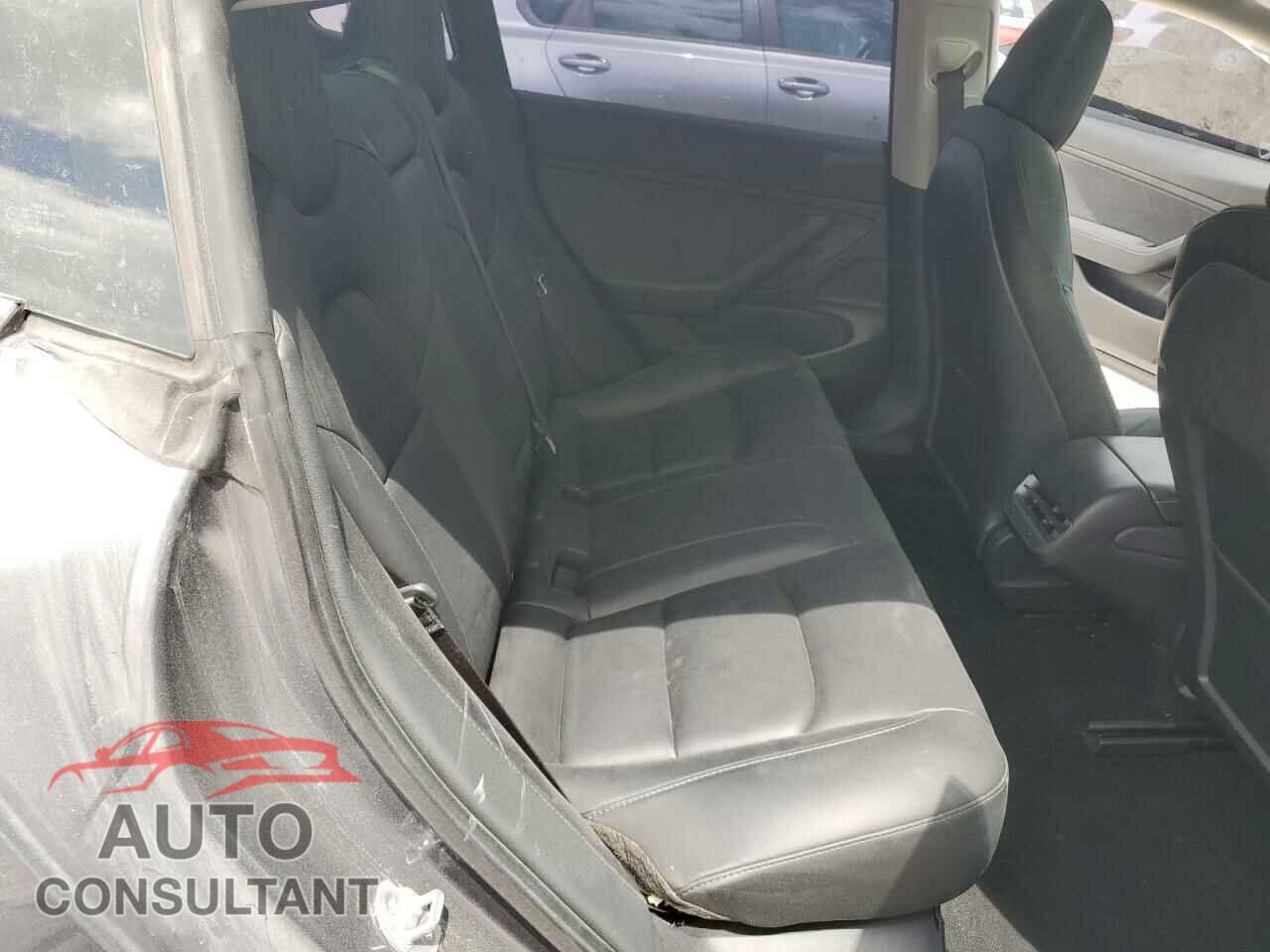 TESLA MODEL 3 2020 - 5YJ3E1EB0LF803010