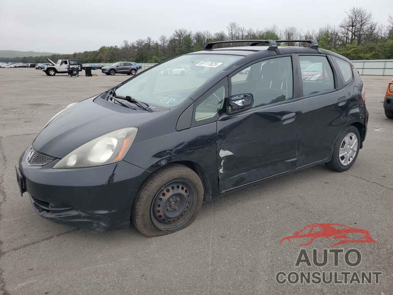 HONDA FIT 2013 - JHMGE8H37DC057960