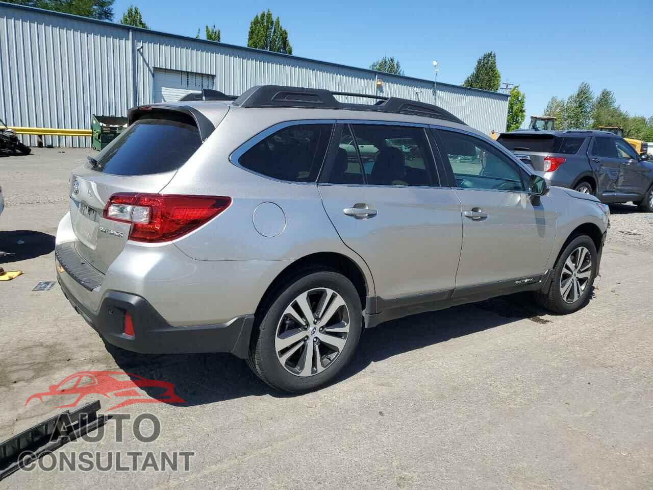 SUBARU OUTBACK 2018 - 4S4BSANC8J3286977